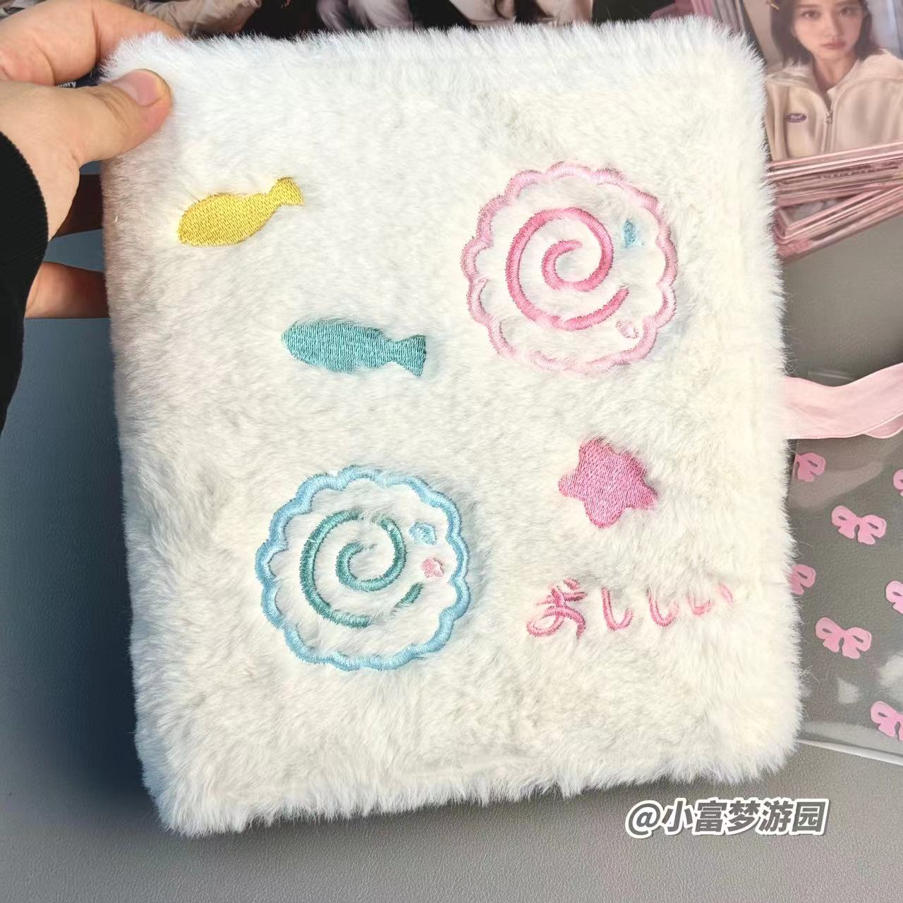 Kpop Photo Card Binder 3 Inch - كتاب بطاقات سمك قطيفة لطيف ،