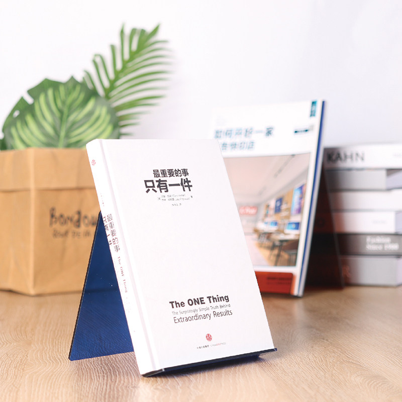 4 قطع من حامل الكتب الأكريليك  - مراجعة Clear Acrylic Book Stand Holder وسعره